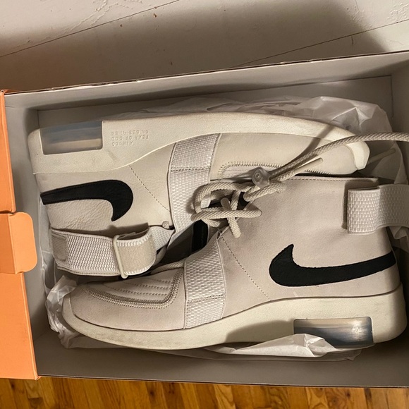 Nike Fear of God Raid Light Bone